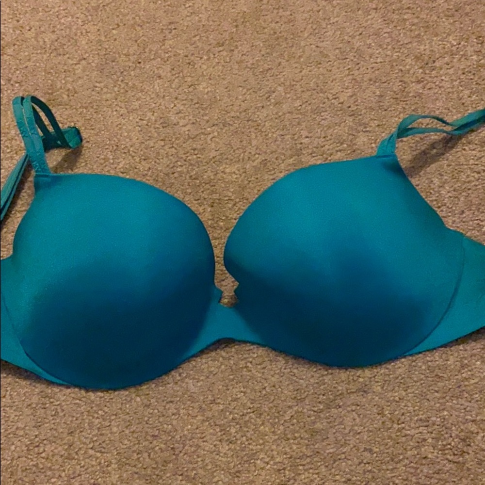 Very Sexy Victoria Secret Bra 36c